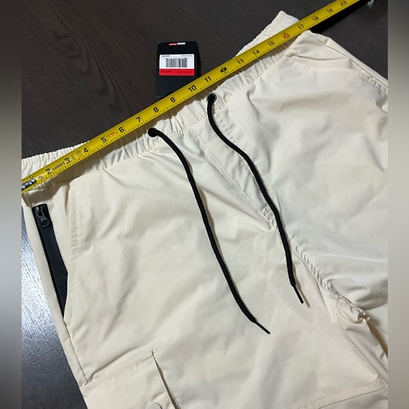 New-Jump Start Men's SZ M Cream,Pocketed Drawstring Athletic Shorts Strech SLOW - Picture 8 of 11